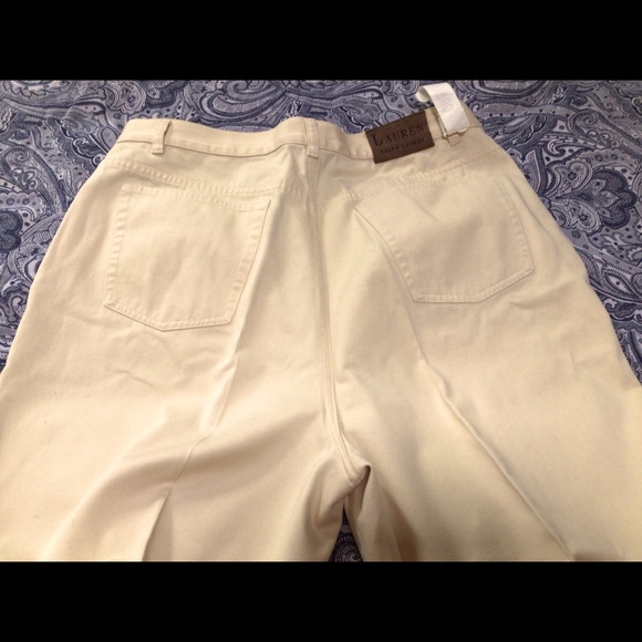 Ralph Lauren pale creamy yellow straight leg jeans. - Picture 5 of 5